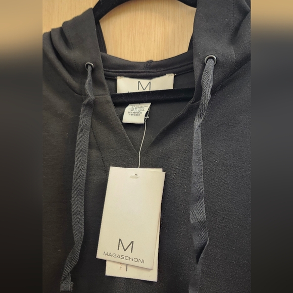 NWT Magaschoni Modal Blend Hooded Sweatshirt Dress in Black, sz M - Picture 4 of 6